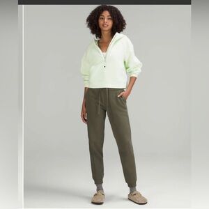 Lululemon army green scuba joggers